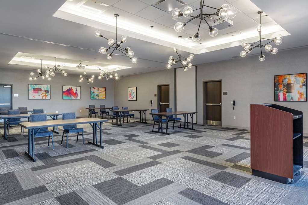 Cambria Hotel Manchester South Windsor Съоръжения снимка